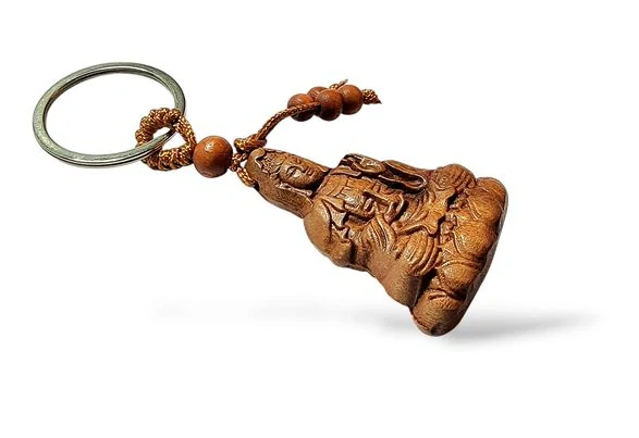 Dřevěný přívěsek Buddha - klíčenka č.10