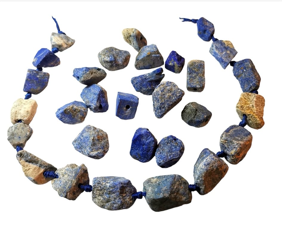 Lapis lazuli surový vrtaný