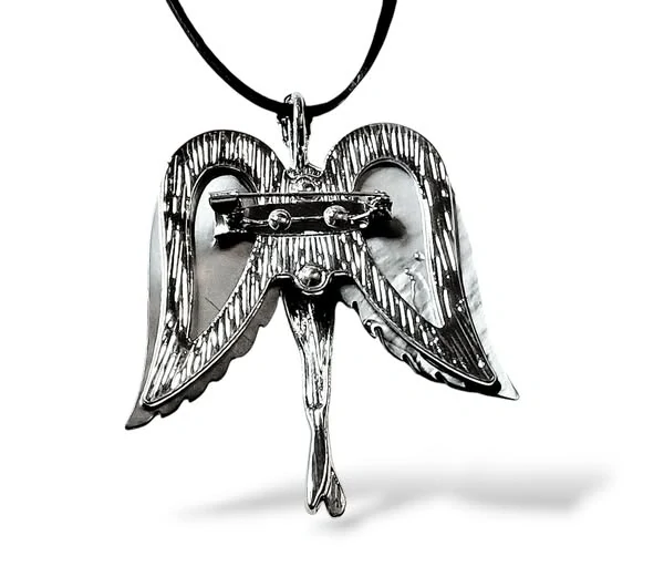 Anděl tmavý - přívěsek i brož s perletí na krk