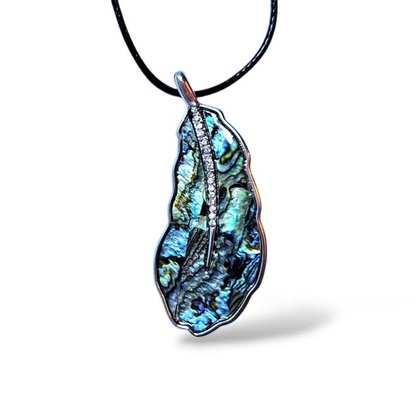 List velký brož i přívěsek s perletí Paua - novinka