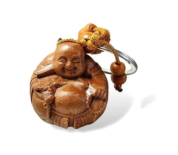 Dřevěný přívěsek Buddha sedící - klíčenka 