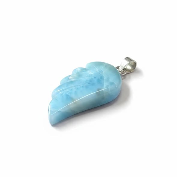 Larimar  přívěsek andělské křídlo , váha 5,47g