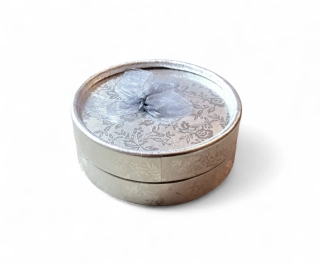 Krabička na náramky kulatá STŘÍBRNÁ