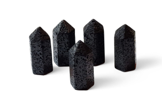 Láva černá špice malé