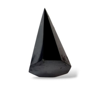 Šungit pyramida malá osmihran leštěná 