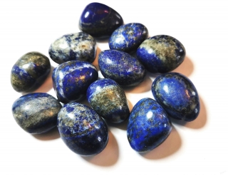 LAPIS LAZULI tromlovaný  vel.cca 2,5 -3cm