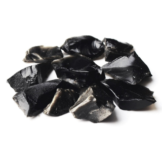 Obsidian černý surový malý