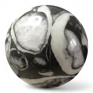 Mušlový kámen (jaspis) koule 8,3cm